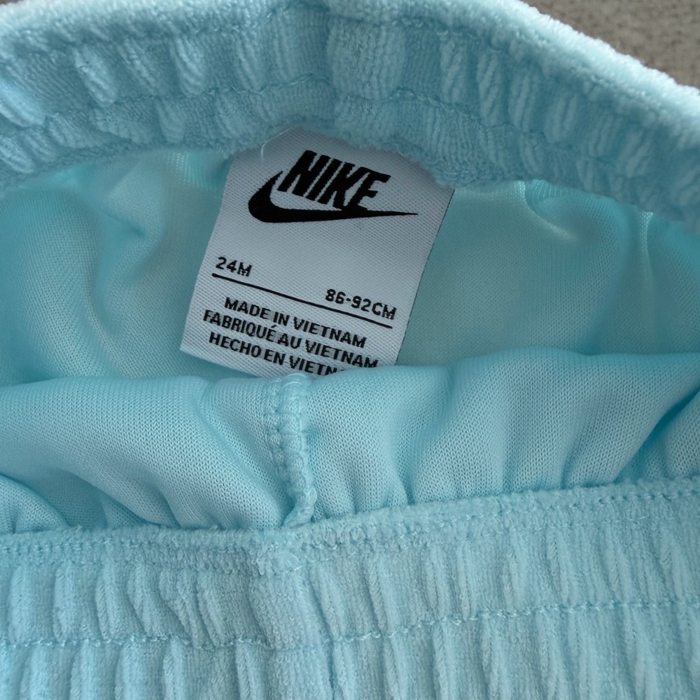 BNWT NIKE UNISEX TOWEL TERRY 2-PIECE SET US SIZE 24 MONTHS GLACIER BLUE - Picture 6 of 12